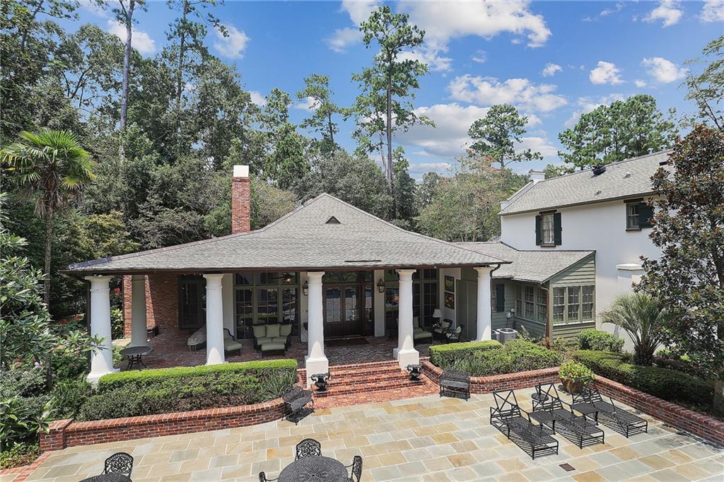 18722 LAKE HARBOUR Avenue