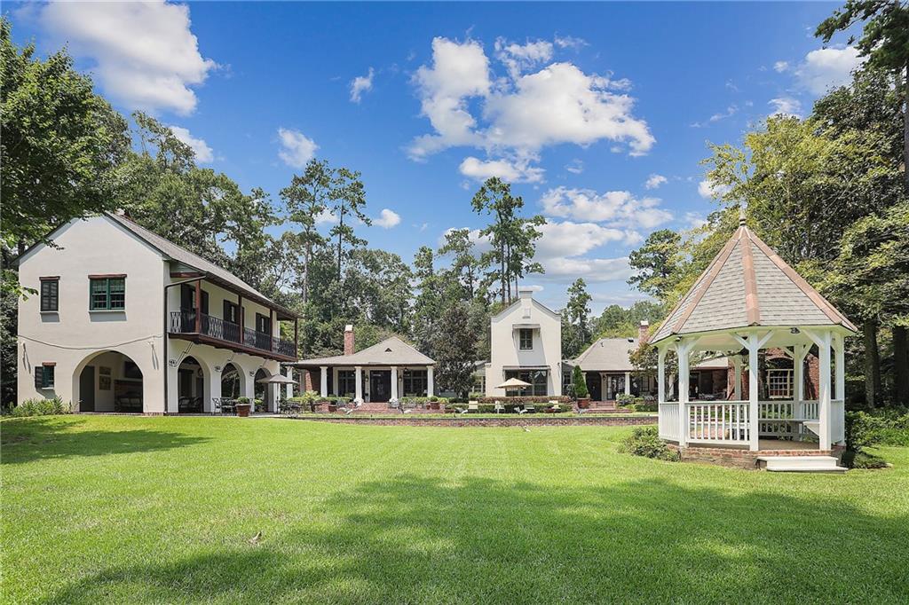 18722 LAKE HARBOUR Avenue