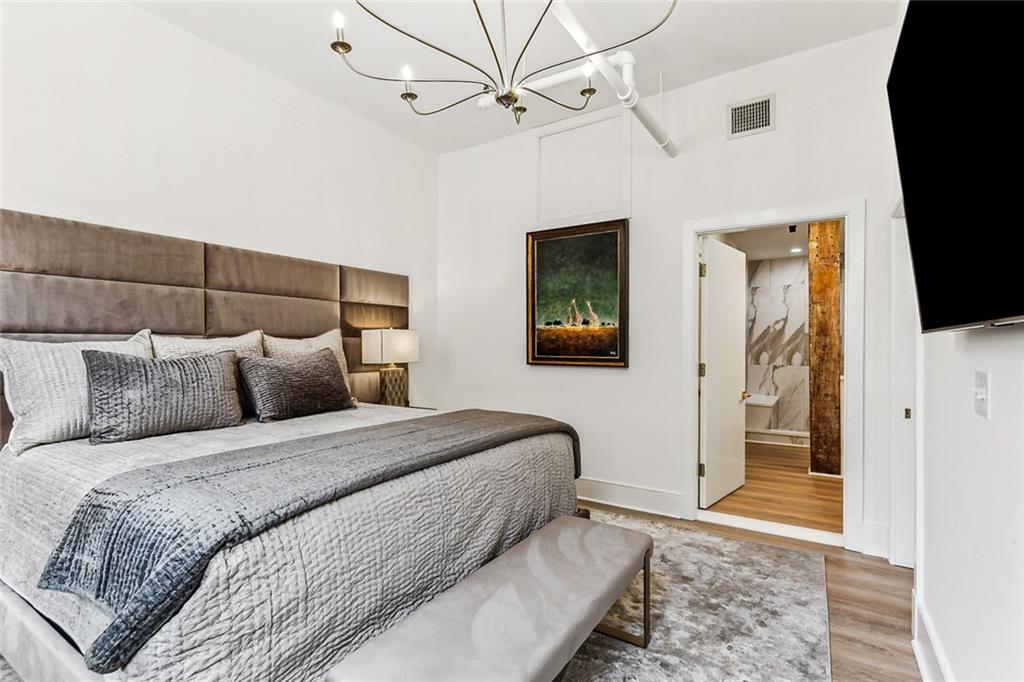 New Orleans, Louisiana 70130, United States, 1 Bedroom Bedrooms, ,1 BathroomBathrooms,Residential,Active,183494