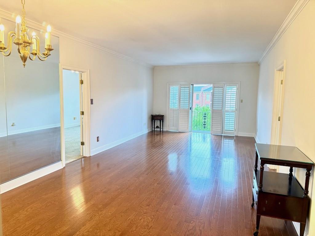 800 RUE BURGUNDY Street 315
