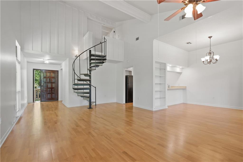 665 N BEAU CHENE Drive 27