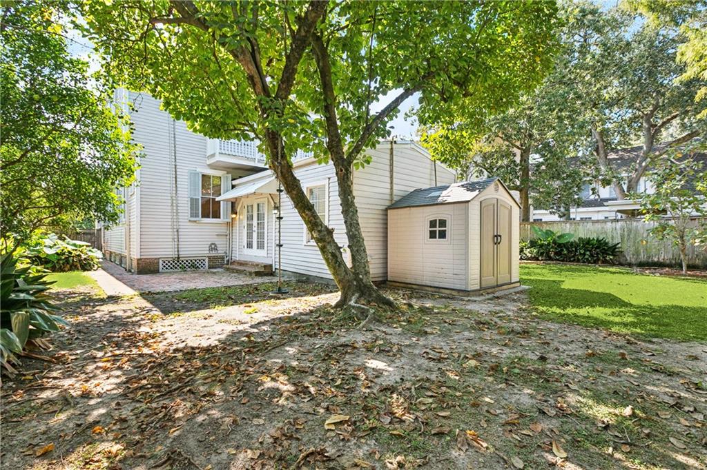 New Orleans, Louisiana 70118, United States, 6 Bedrooms Bedrooms, ,5 BathroomsBathrooms,Residential,Active,220580