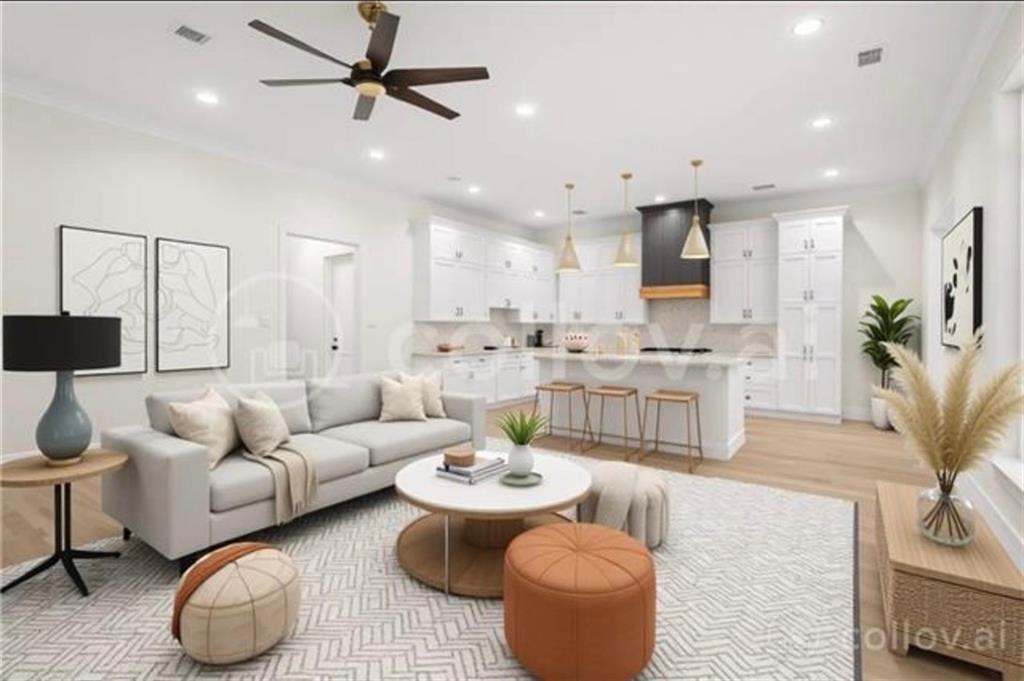 208 CHATEAU PAPILLION