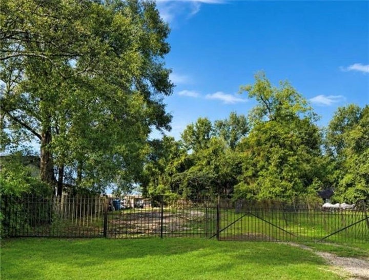Photo 1 of 2 — 809 W 22ND ST Street, Covington, LA 70433