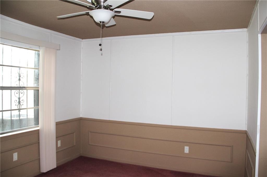 3829 N DEERWOOD Drive