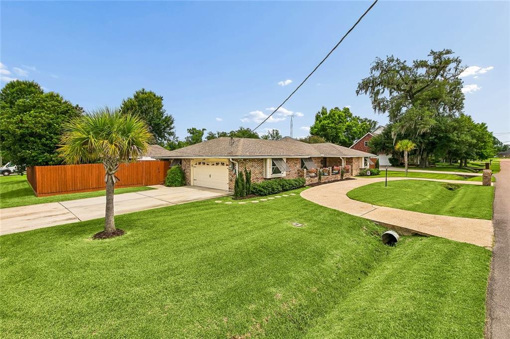 516 TERRI Drive