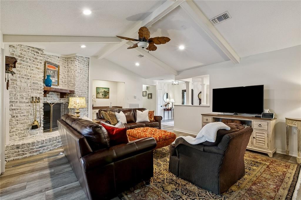 516 TERRI Drive