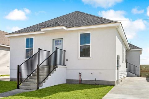 3521 23 KINGS Drive Chalmette LA 70043