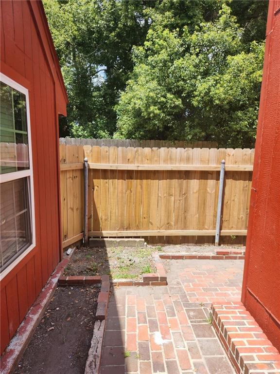 1508 CHIMNEY WOOD Lane