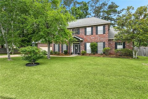 Photo of 5 RUE TOULON Drive, Mandeville, LA 70471 (MLS # 2557451)