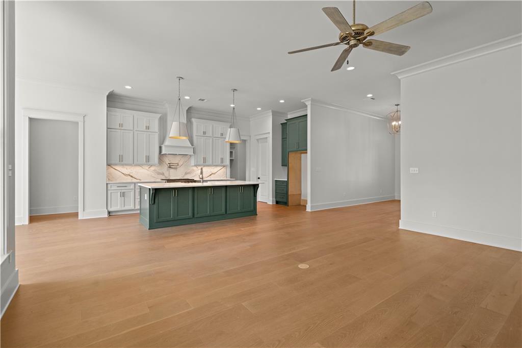5060 TWIN RIVER Place