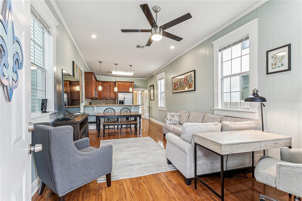 525 S TELEMACHUS Street