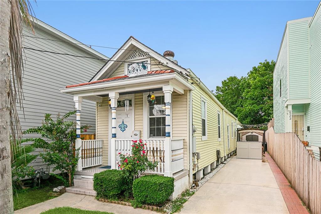 525 S TELEMACHUS Street