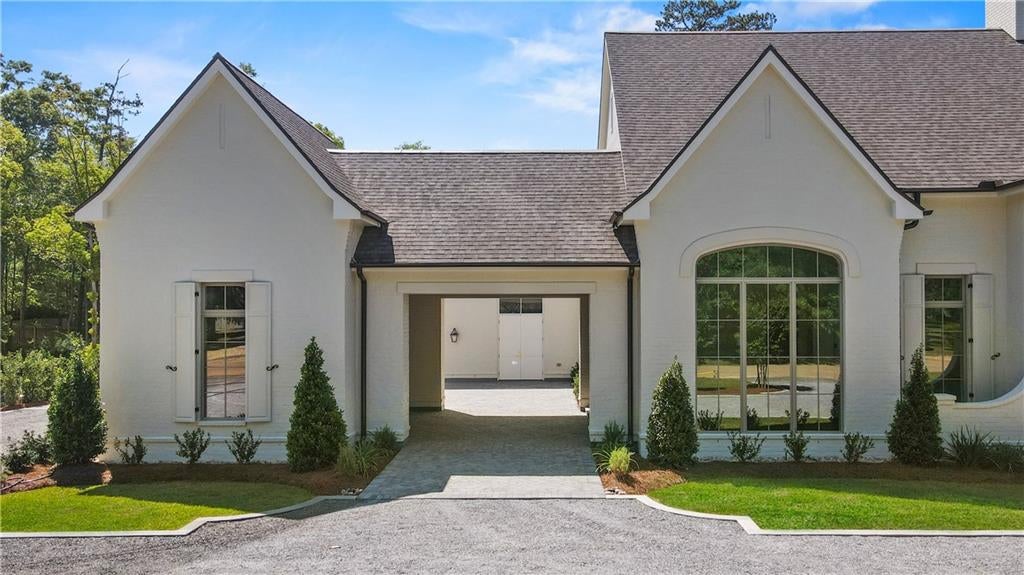 11 TOLAWA Lane