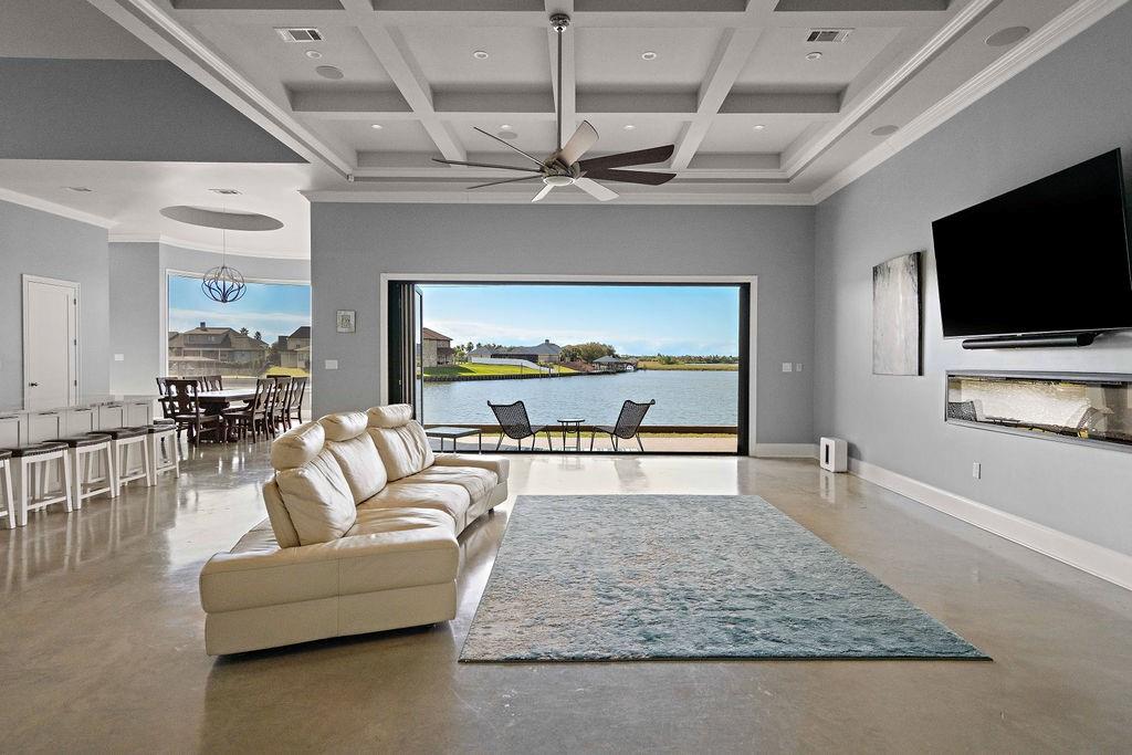 1552 CUTTYSARK COVE Cove