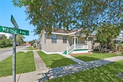 1000 MEHLE Street Arabi LA 70032