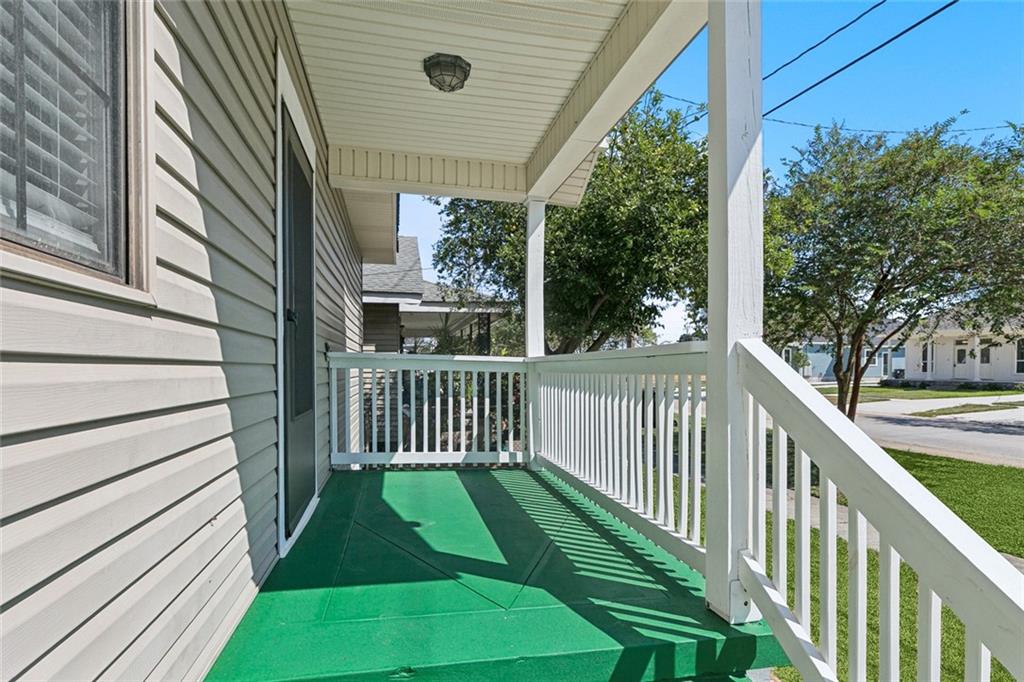 1000 MEHLE Street