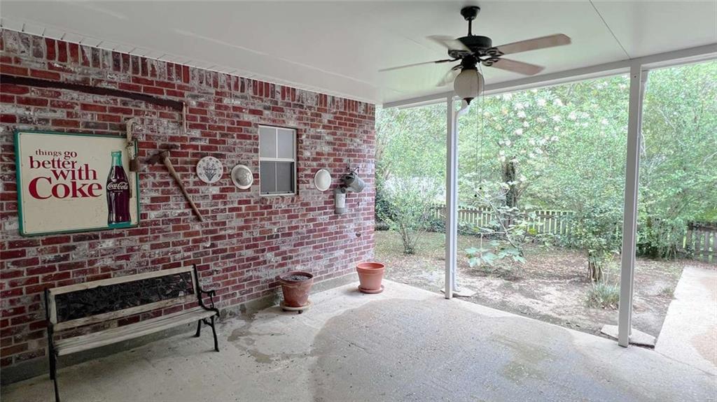 Photo 13 of 15 of 35096 STONECASTLE Drive house