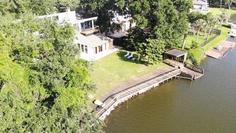 5640 BANCROFT Drive New Orleans LA 70122