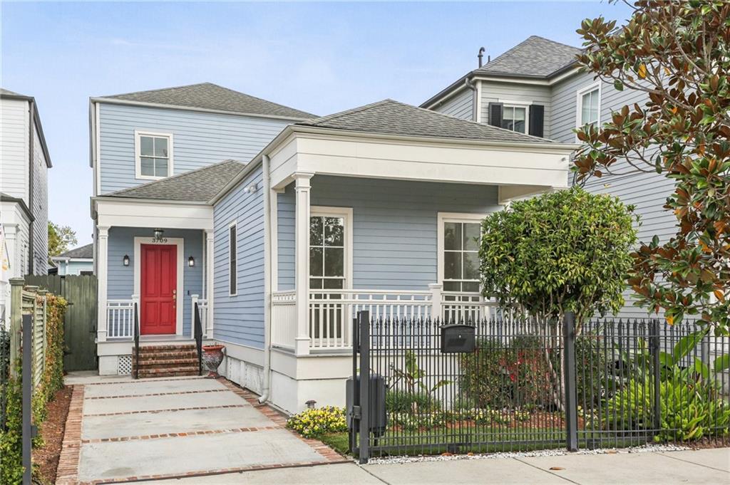 3709 ANNUNCIATION Street