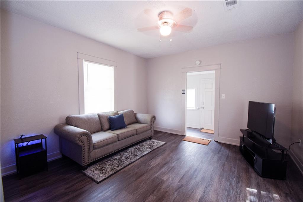 1420 RED ALLEN Way