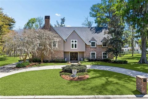 52 BELLE GROVE Drive Destrehan LA 70047