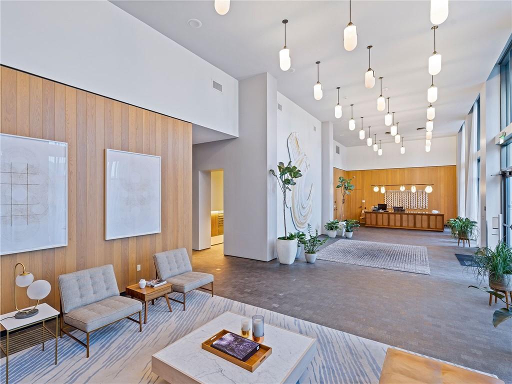 1001 JULIA Street 9B