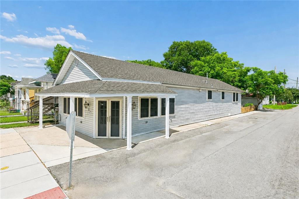 Photo 1 of 13 — 515 ANGELA Avenue, Arabi, LA 70032