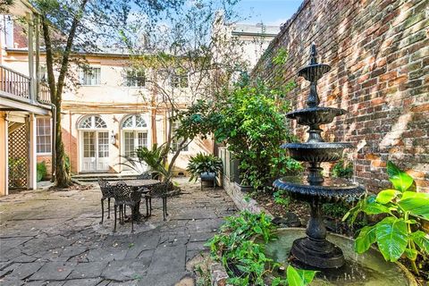 1112 16 ROYAL Street New Orleans LA 70116