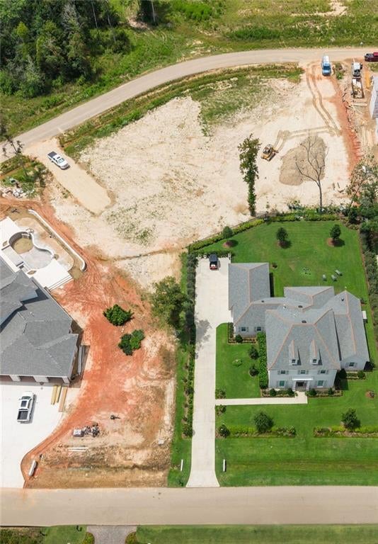 73 SILVERBERRY Drive