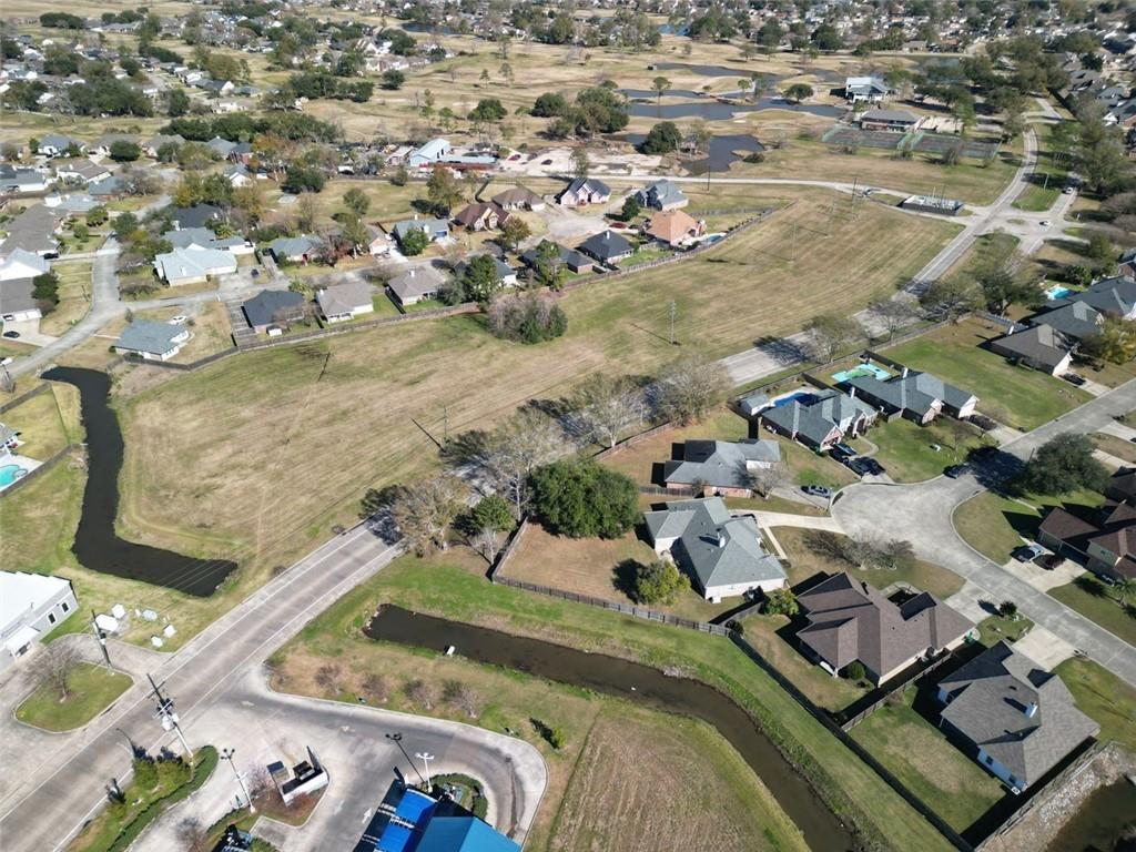 110 PENNBROOKE Drive