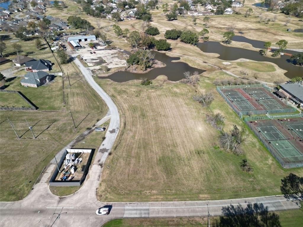 110 PENNBROOKE Drive