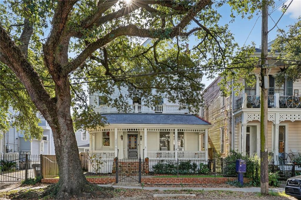 2520 MAGAZINE Street