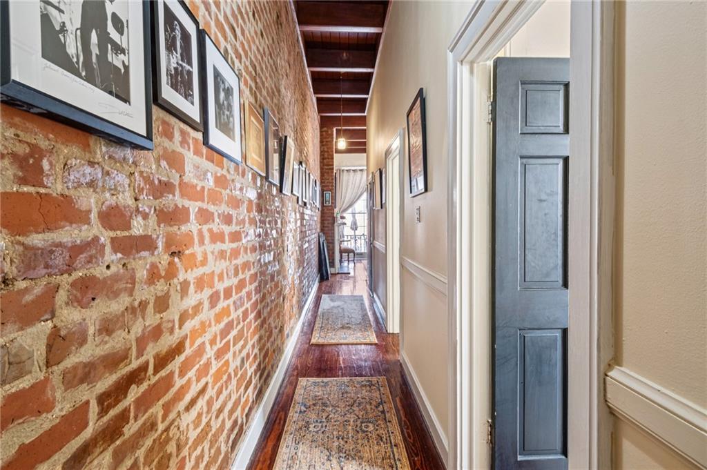 1210 CHARTRES Street 6