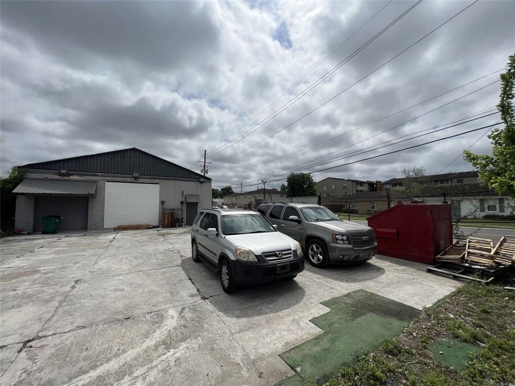 800 CENTRAL Avenue