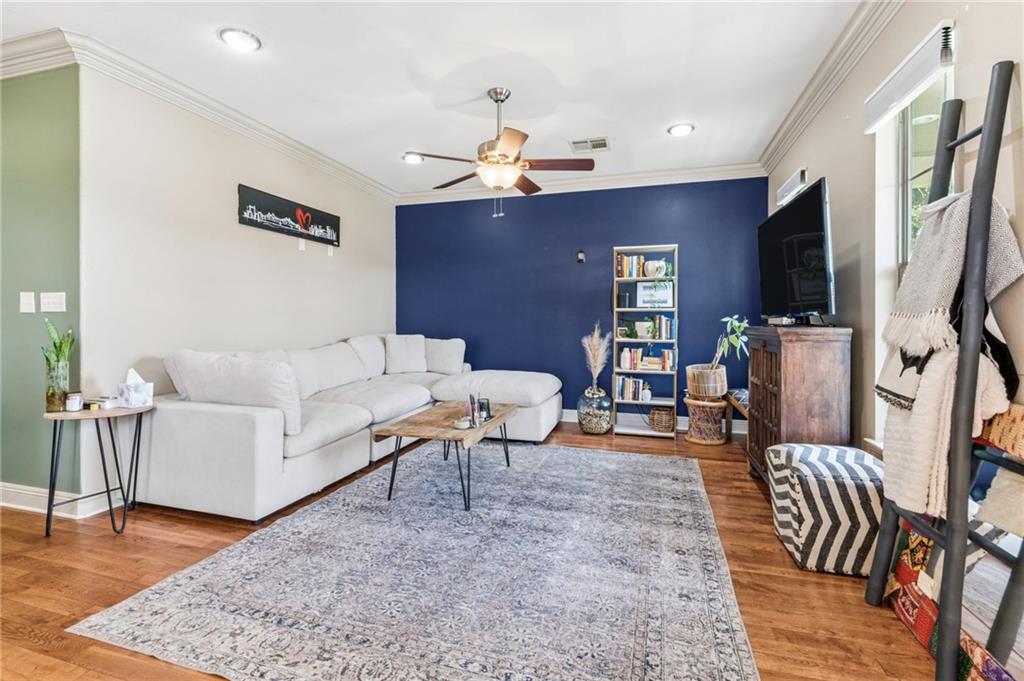 1810 OLD ST BERNARD Street