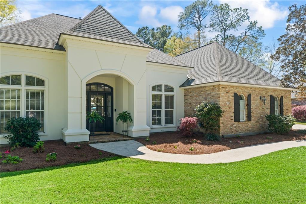 1062 WHITETAIL Drive