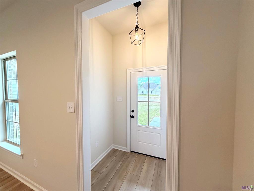 60828 Fairfax Drive