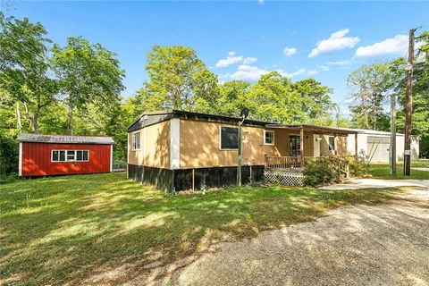 Photo of 39386 BEECH Street, Pearl River, LA 70452 (MLS # 2554559)