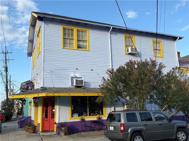 1001 MARIGNY Street