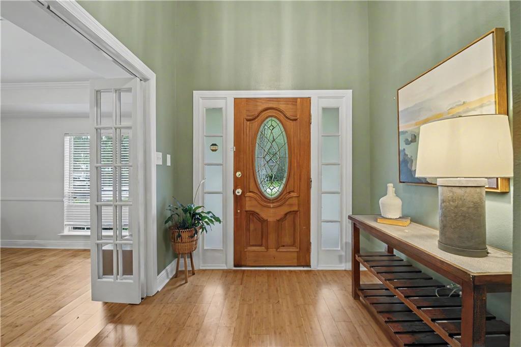 602 HIGHLAND Court