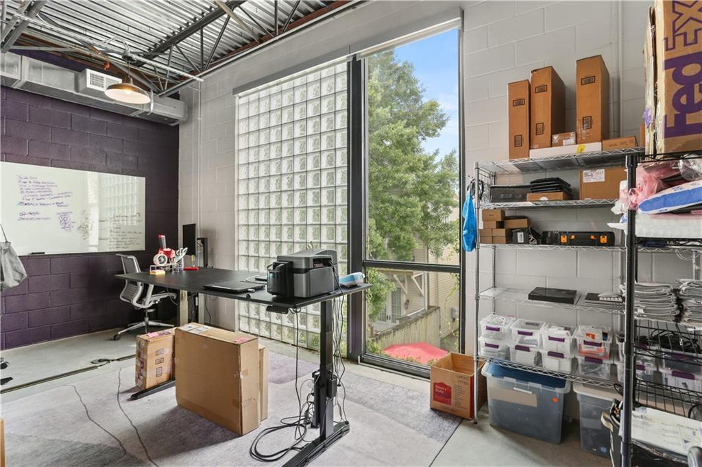 1235 ST. THOMAS Street