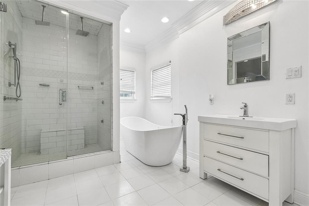 4662 PERRAULT Walk