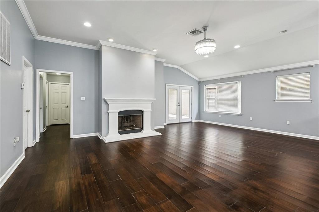 3024 CORINNE Drive