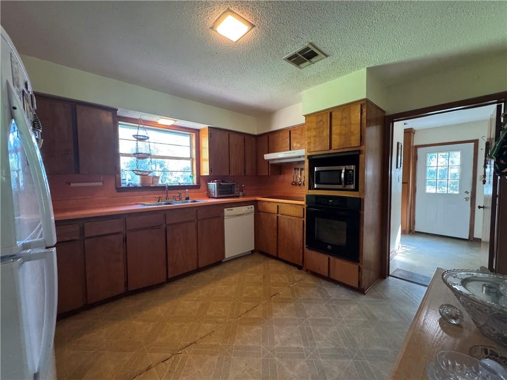 228 PATS Court