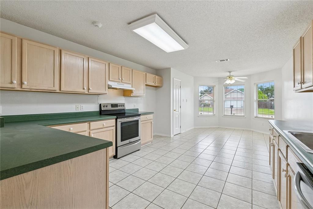 2605 CARRIE Lane
