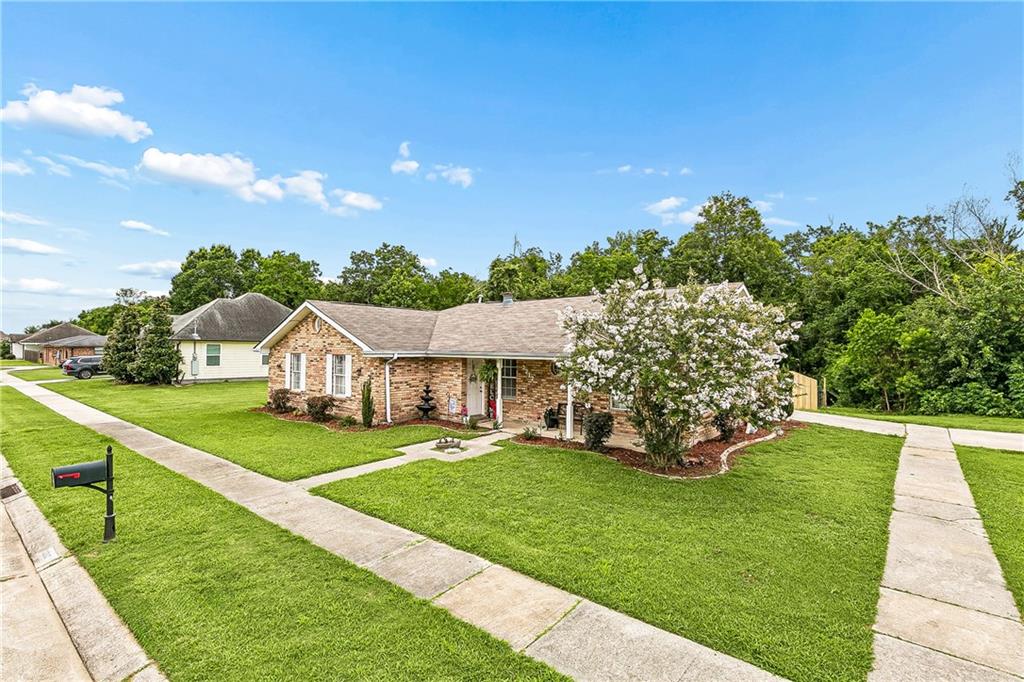3212 MERAUX Lane