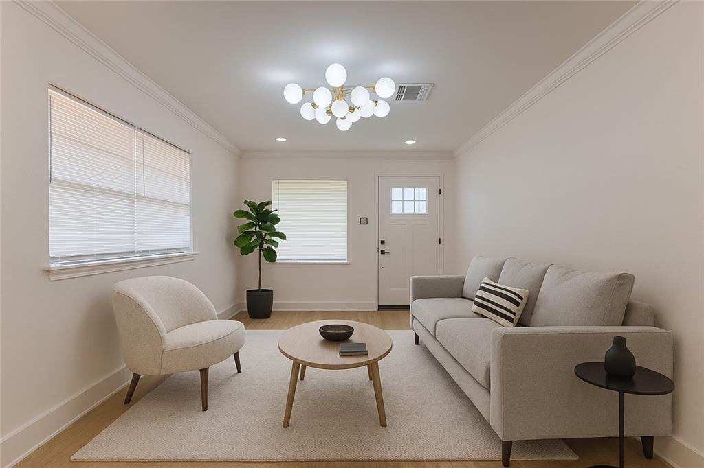 2053 MANDOLIN Street