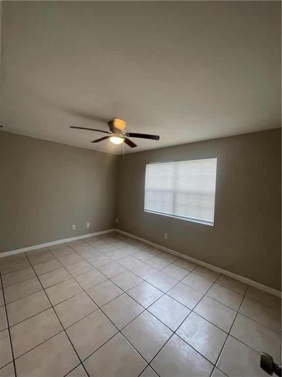 2421 23 OCTAVIA Drive