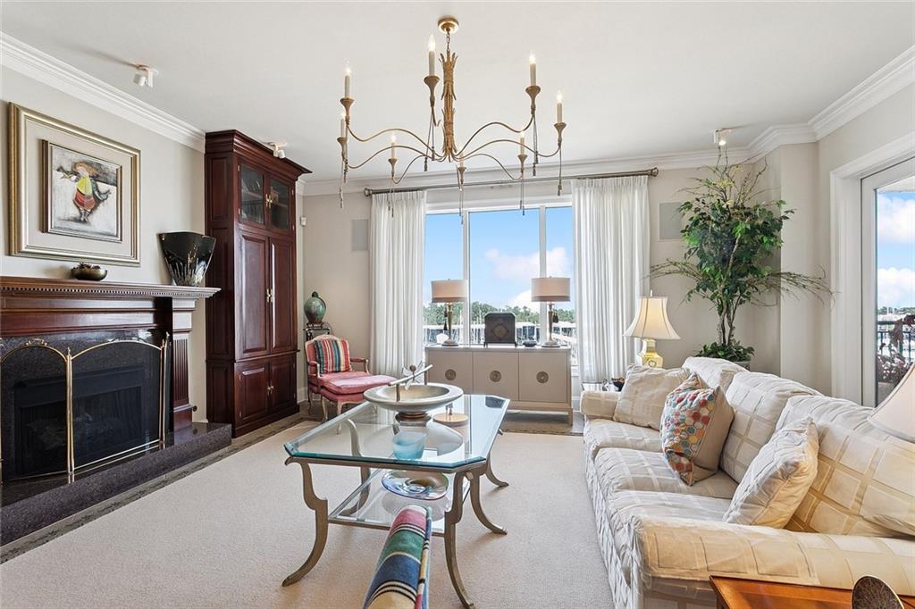 232 LAKE MARINA Avenue 5D